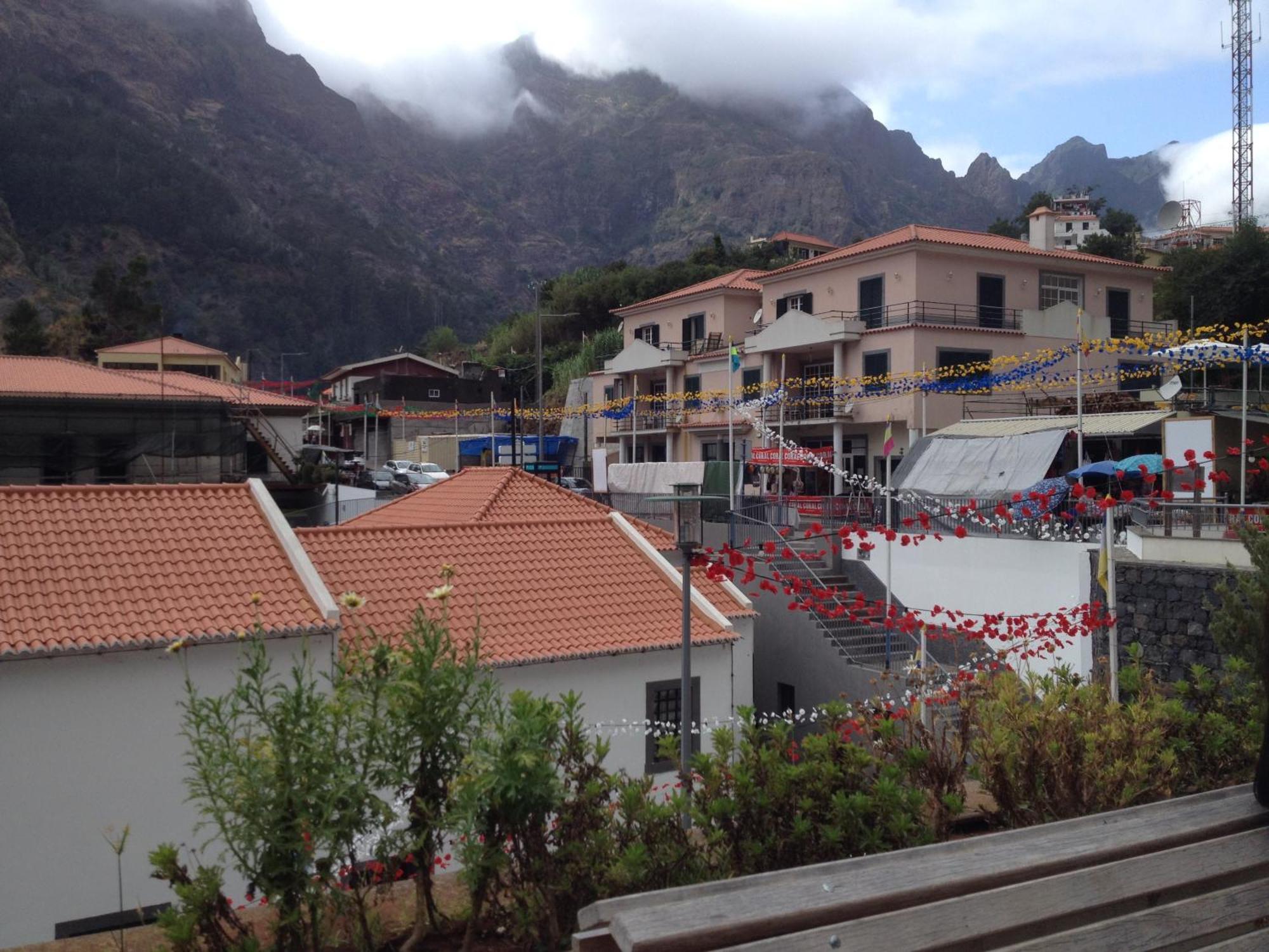 Valley Of Nuns Holiday Apartments Curral Das Freiras Exterior foto