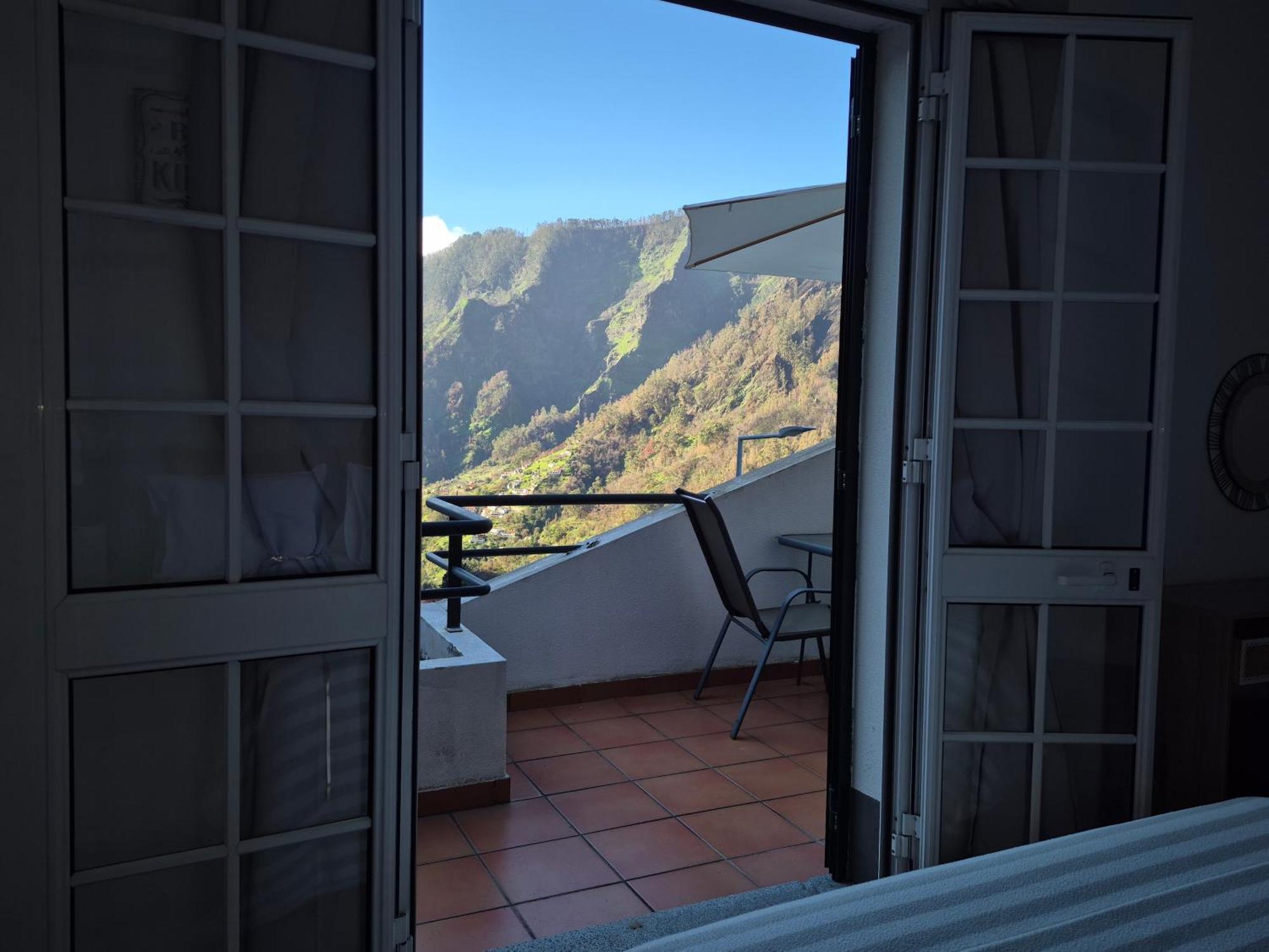 Valley Of Nuns Holiday Apartments Curral Das Freiras Exterior foto